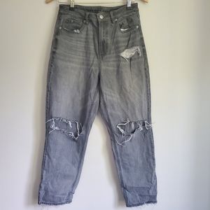 AMERICAN EAGLE JEANS!!